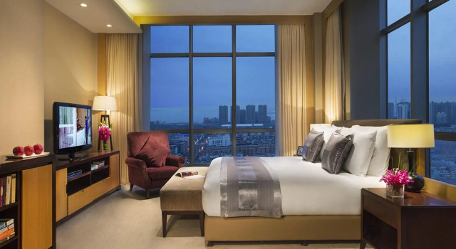 Somerset Grand Central Dalian, Buchen Sie Aparthotel Hotels in Dalian Area mit Pool, Schwimmbad