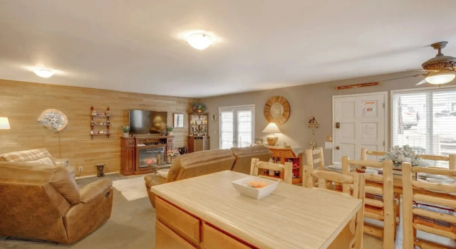 Hot Tub, 1 Mi to Beach: South Lake Tahoe Home!