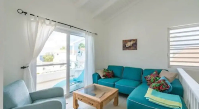 Апартаменты с 2 комнатами Oceanfront Townhome in Marazul Dive Resort
