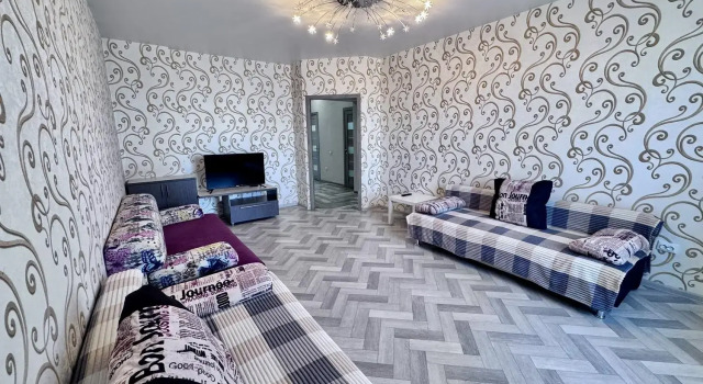 Comfort apartment on Kirova street 120a, Boek Appartement Abakan Chakassië