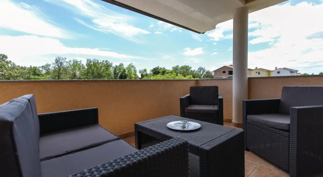 Amazing Home in Nedescina With Wifi and 5 Bedrooms, Забронировать Отель Недесчина Central Istria