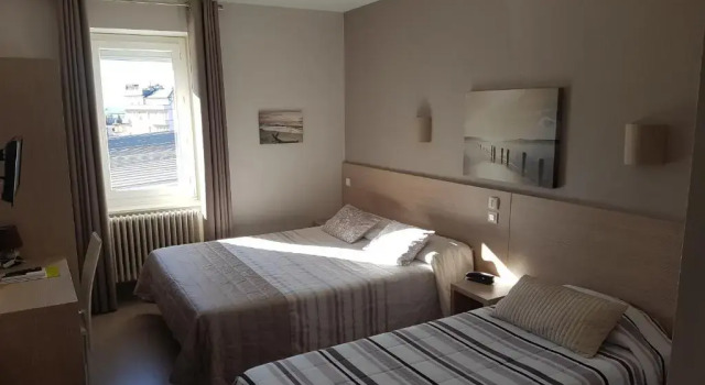 Двухместный номер Standard Logis Hôtel Restaurant du Midi - Rodez Centre