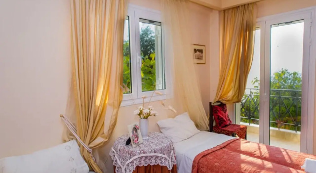 Коттедж Verga Majestic Sunsets - Villa Close to the Beach