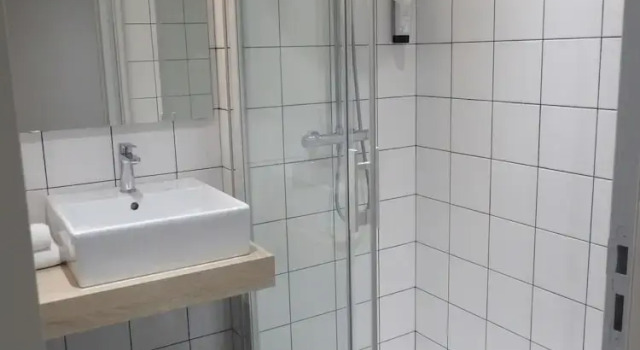 Семейный номер Standard Hotel le Broceliande - Sure Hotel Collection by Best Western