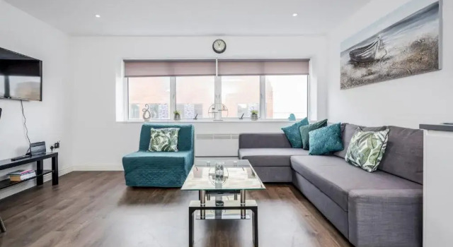 Апартаменты Watford Central Serviced Apartments - F3