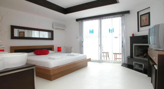 Люкс Hotel Devamlı