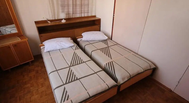 Апартаменты с 2 комнатами с балконом Comfortable Apartment, Close to the Beach
