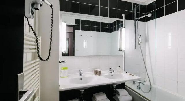 Трёхместный номер Standard Hôtel de Noailles