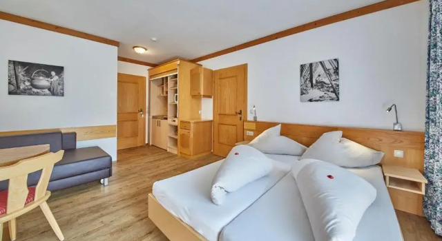 Апартаменты Hotel Forellenhof