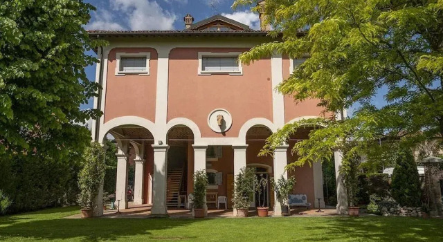 Villa Matildis, Book Villa Villas in Modena, Villa