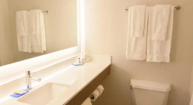 Номер Standard Holiday Inn Express & Suites - Worthington by IHG