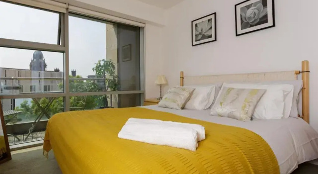 Апартаменты Deluxe Live in Leeds Millenium Square Apartment