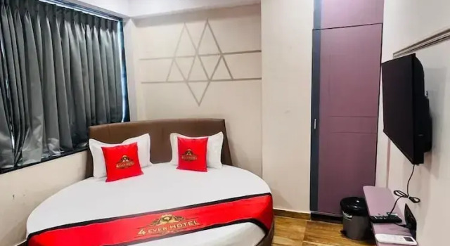 Номер Superior 4 Ever Hotel - Surat