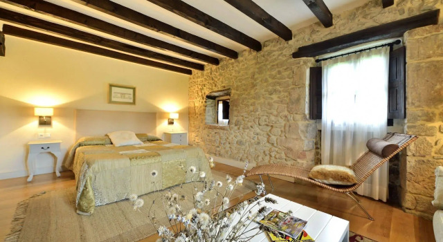 Casona de la Parra, Varaa Hotelli San Mames de Meruelo 