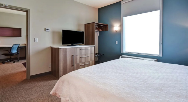 Люкс c 1 комнатой Home2 Suites by Hilton Springfield North