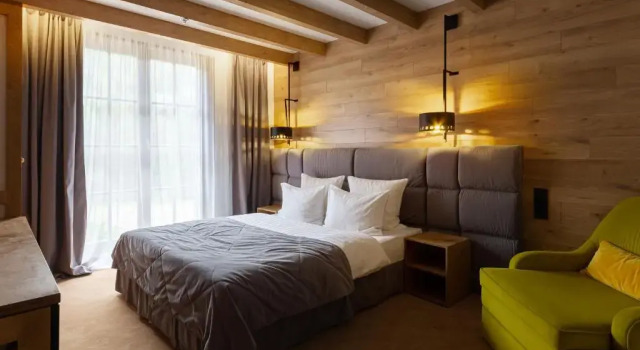 Двухместный полулюкс Bukovel Hotel