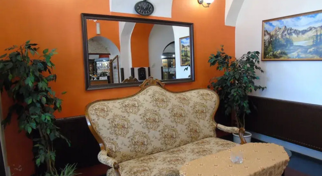 Grand Luxury Hotel, Rezervovat Hotel Trutnov 