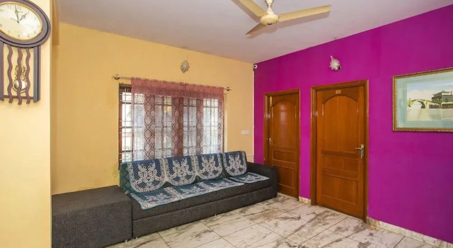 Oyo 19285 Uv Comforts, Rezervovat Hotel Bangalore Bangalore