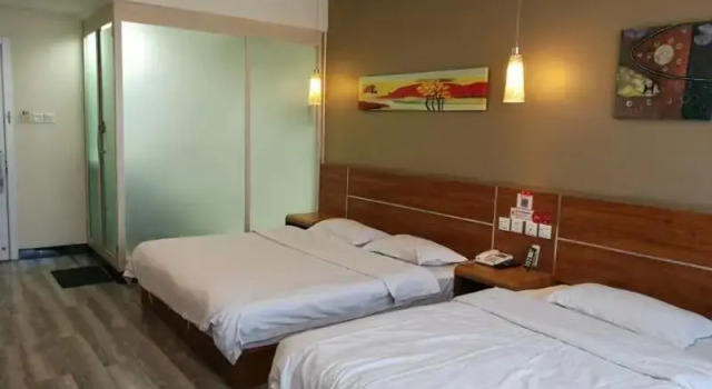 Thank Inn Hotel Hebei Tangshan North Railway Station, Book Hotel Tangshan Hebei