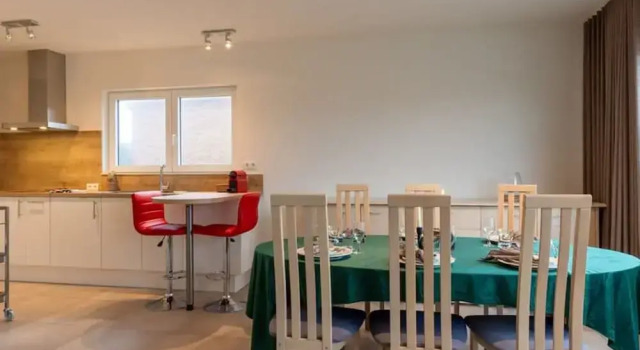 Вилла Spacious Getaway Close to the Beach and Airport