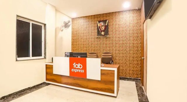 FabHotel Dreamz Inn, Забронировать Отель Отели штата Махараштры 3 звезды, 3*