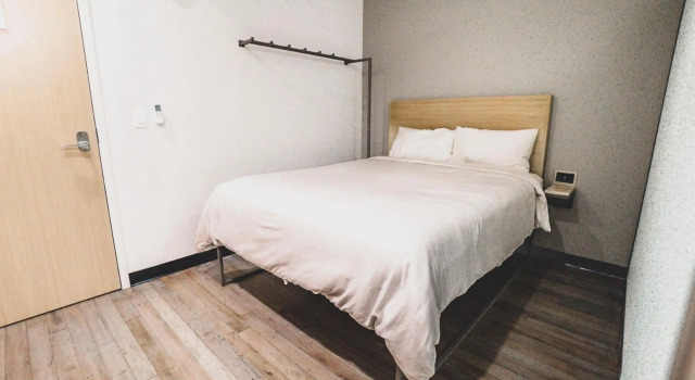 SOVA Micro-Room & Social Hotel, Забронировать Отель Мейн-Стрит-Дистрикт Даллас, рядом с Booker T. Washington School for Performing &amp; Visual Arts