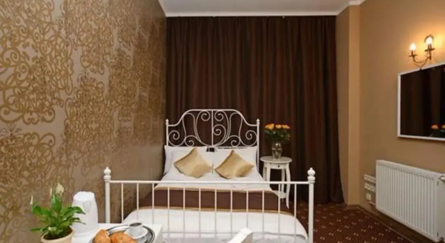 Apelsin Hotel on Park Pobedy, Prenota Hotel Filevsky Park , vicino a Stazione Metro Park Pobedy