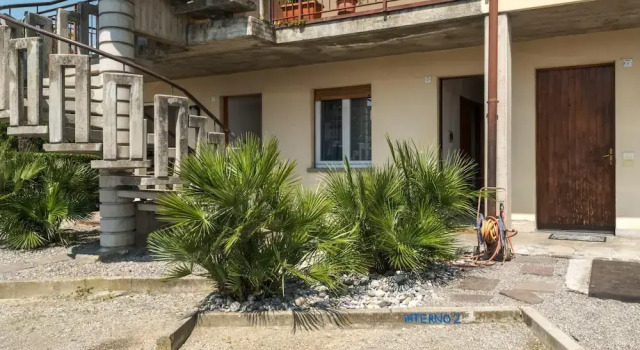 Interno 2 in Iseo With 1 Bedrooms and 1 Bathrooms