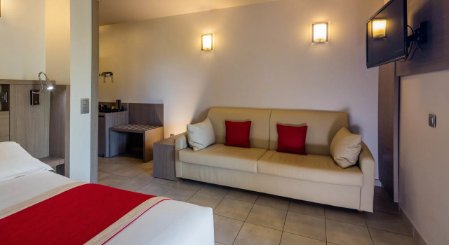 Hôtel Marina Corsica, Varaa Hotelli Porto-Vecchio 
