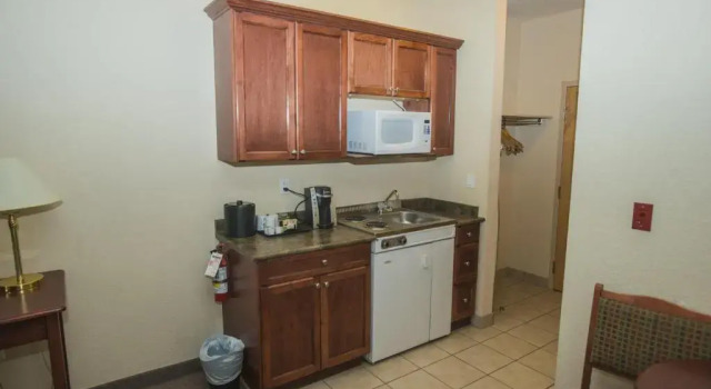 Номер Standard Lakeview Inns & Suites - Chetwynd
