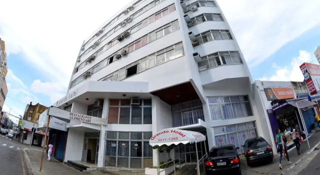 Grande Hotel, Забронировать Отель Аракжу Сержипи, рядом с Antonio Franco Market