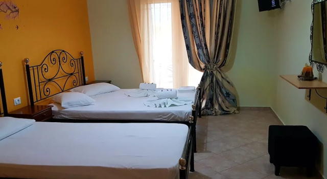 Студия Comfort с балконом Marathon Studios & Apartments