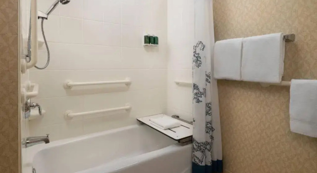 Двухместный люкс c 1 комнатой Residence Inn Seattle Bellevue Downtown