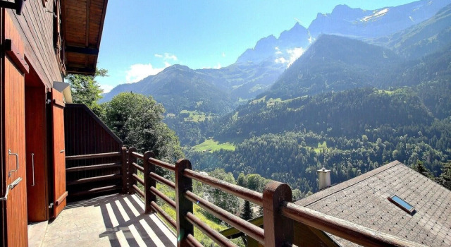 Apartment Quadze 4 Bedrooms, Prenota Appartamento Champéry 