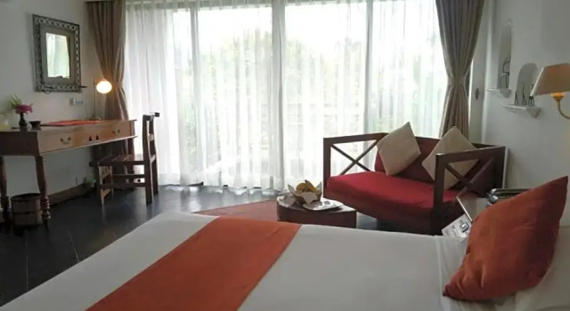 Номер Deluxe Shangri-La Village Resort