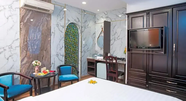 Люкс с видом на город Sunrise Central Hotel
