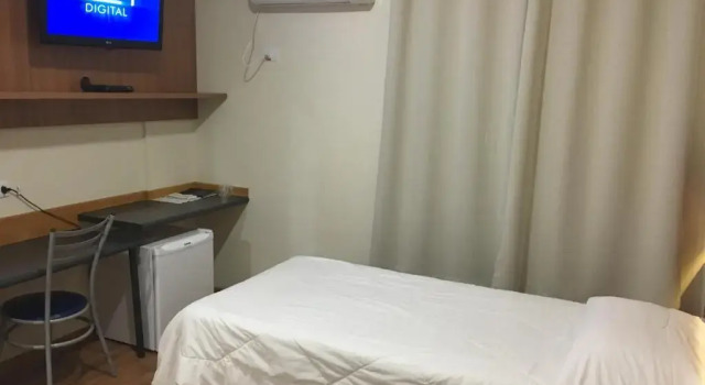 Одноместный номер Standard Hotel Aero Park e Estacionamento