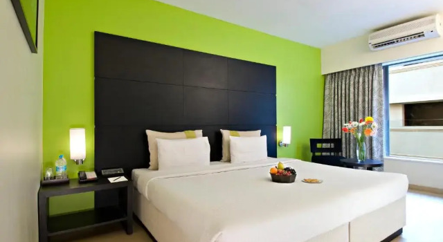 Номер Deluxe Citrus Hotel Lonavala