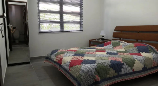 Bij BRAKKE, Book Hotel Meerzorg Paramaribo
