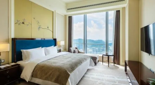 Семейный люкс Executive с 2 комнатами с видом на город Ming Du Lakeside Hotel Nanning