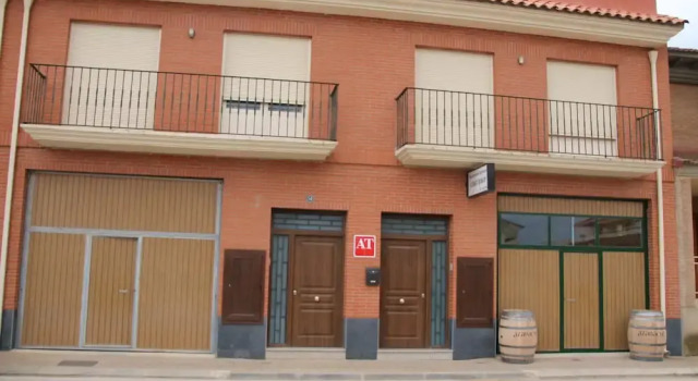 Apartamentos Turísticos Casa Paco, Prenota Appartamento Aldeanueva de Ebro La Rioja