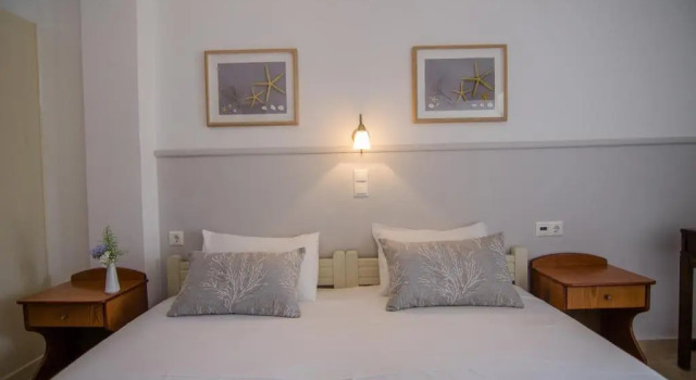 Corali Beach Hotel, Prenota Hotel Hotel a Ios con piscina, Piscina