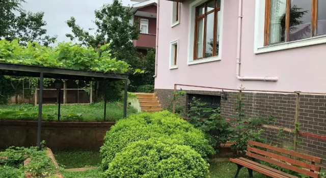 Коттедж с балконом и с красивым видом из окна Family Seaview Villa 1