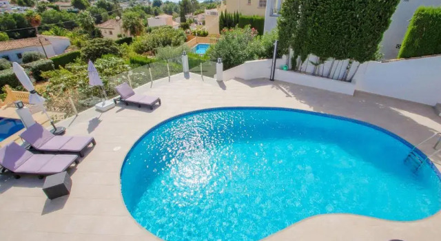 Вилла Gila - sea view villa with private pool in Benissa