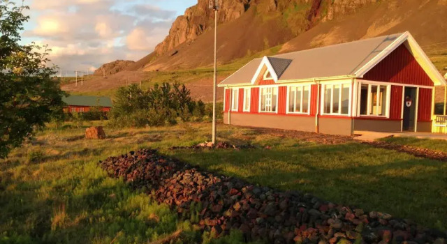 Коттедж Kría Cottages