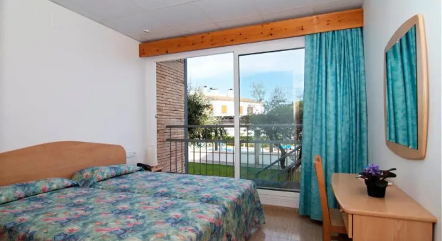 Апартаменты Hotel Port-Bo