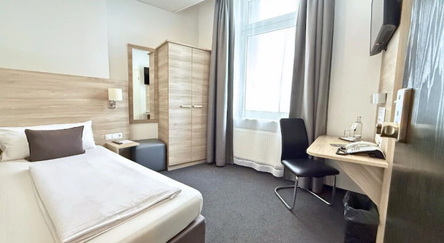 Одноместный номер Standard Hotel Hohenstaufen