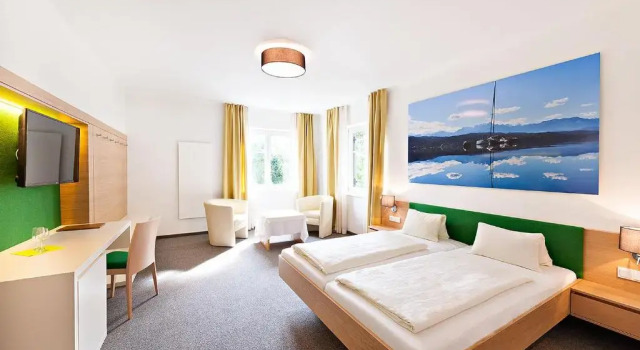 Номер Comfort Strandhotel Kärntnerhof