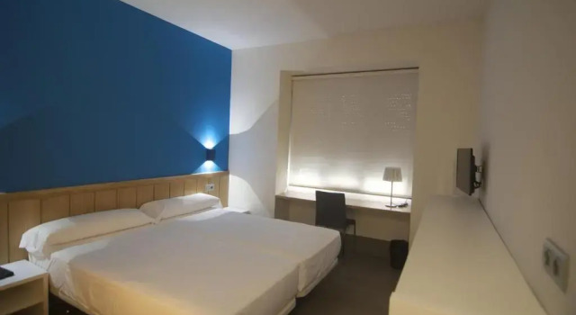 Трёхместный номер Standard The Book Factory Hostel by gaiarooms