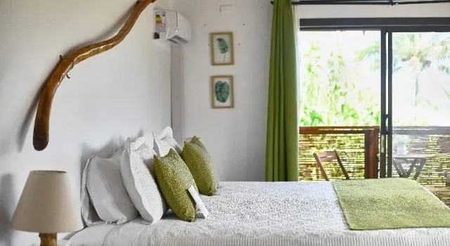 Двухместный номер Deluxe с балконом Hare Nua Hotel Boutique